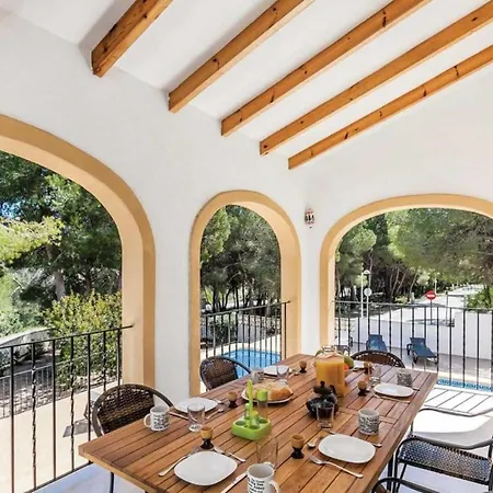 3383 Encina Villa *